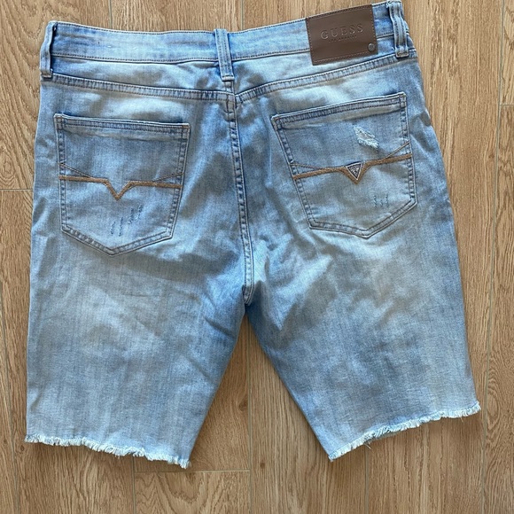 Mens vintage Guess jeans short size 34 - Picture 2 of 6